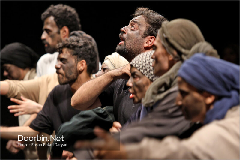 نمایش شب؛ نویسنده و کارگردان: شهرام ‌گیل‌آبادی