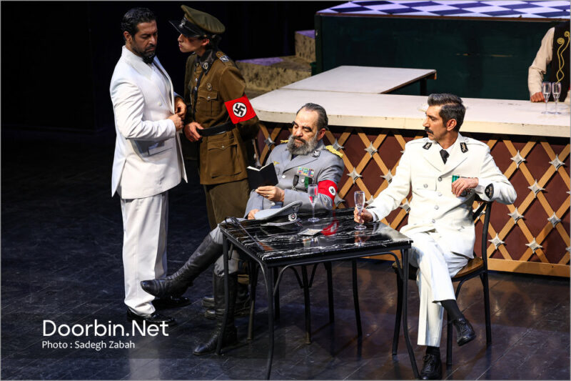 نمایش کازابلانکا به کارگردانی شیرین محمودی در تماشاخانه حافظ