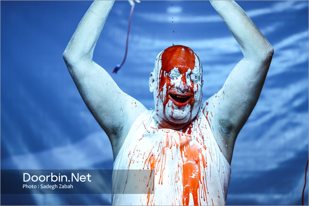 نمایش مانتیکور