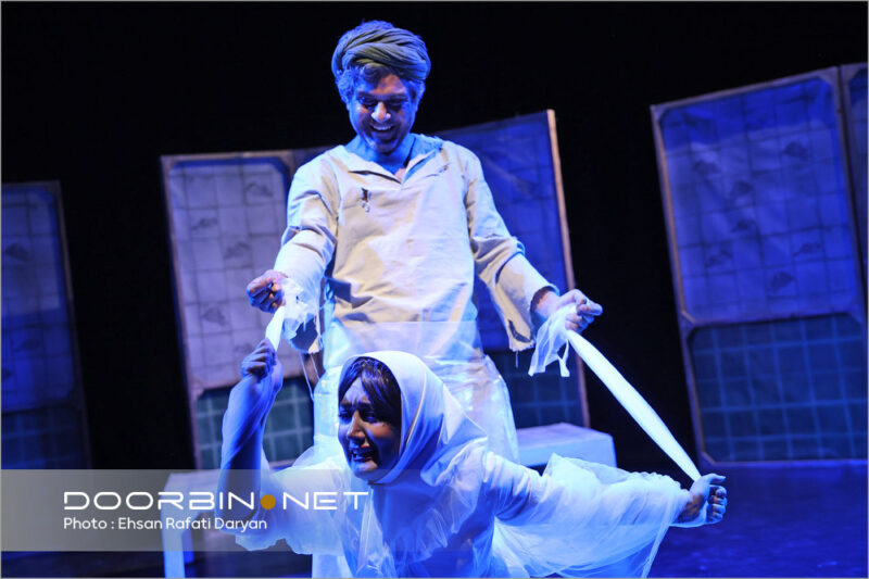 نمایش طوروپِ طرب